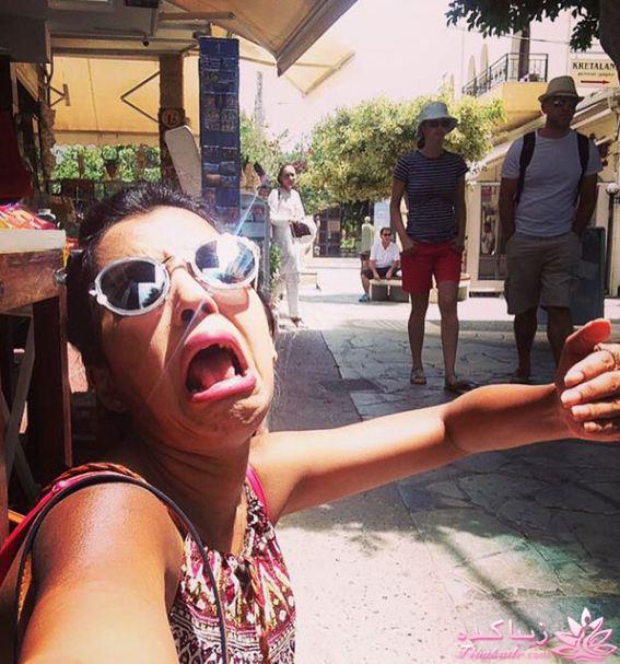 تنهایی ماه عسل رفتن یک عروس 